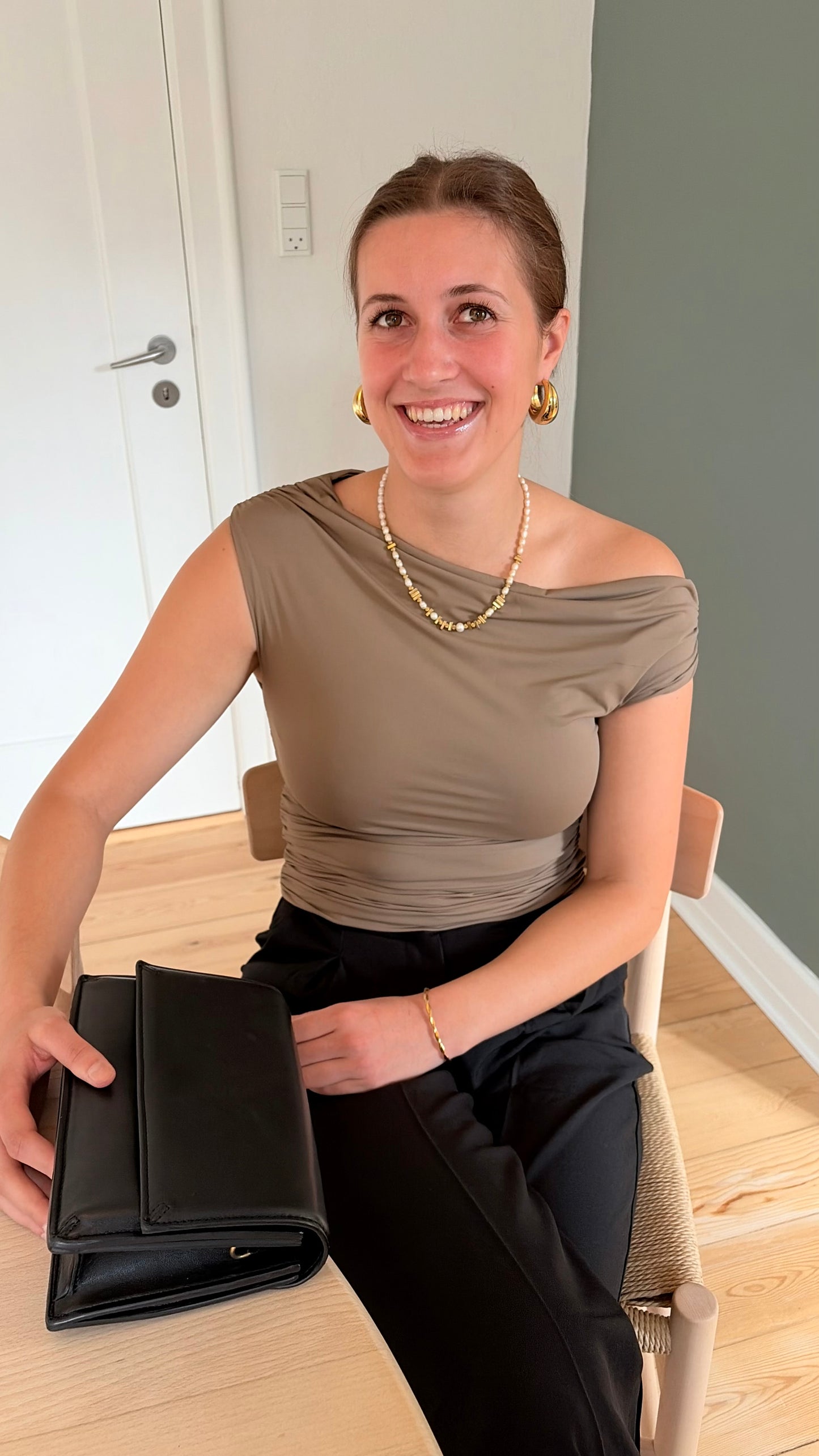 Julie Top - Lys brun