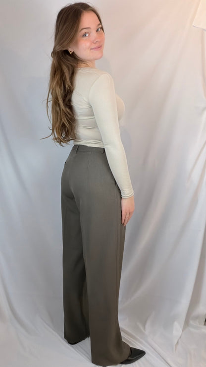 Klassisk langærmet -Creme hvid