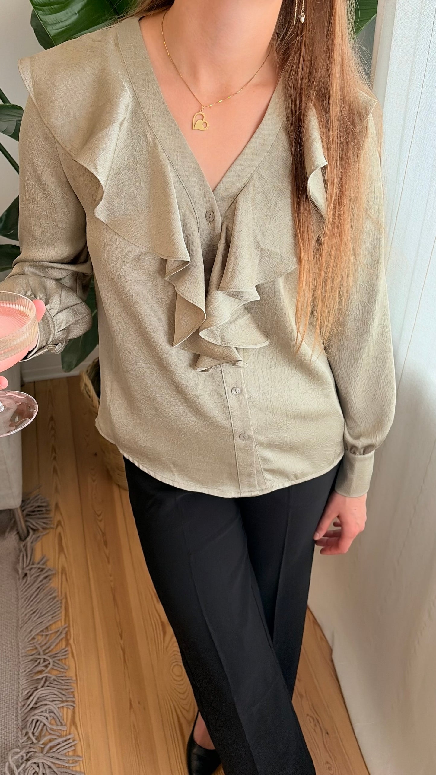 Maria Skjorte - Olivengrøn