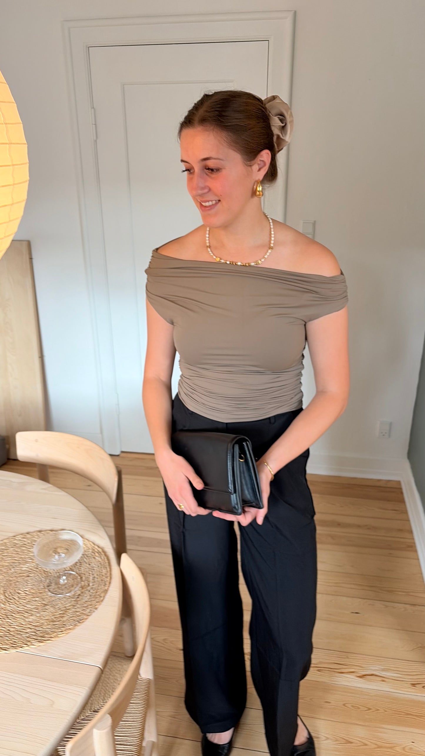 Julie Top - Lys brun