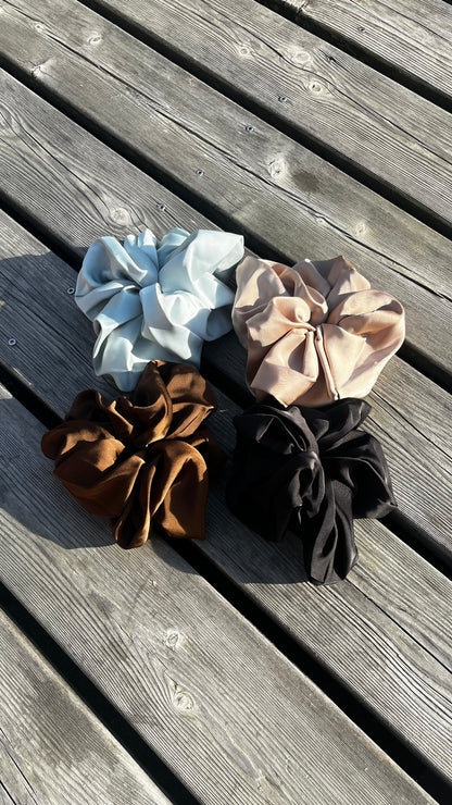 Satin Scrunchie - Sort