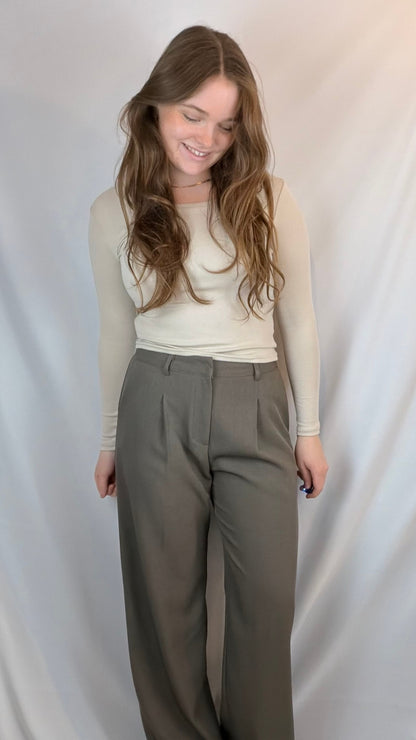 Klassisk langærmet -Creme hvid