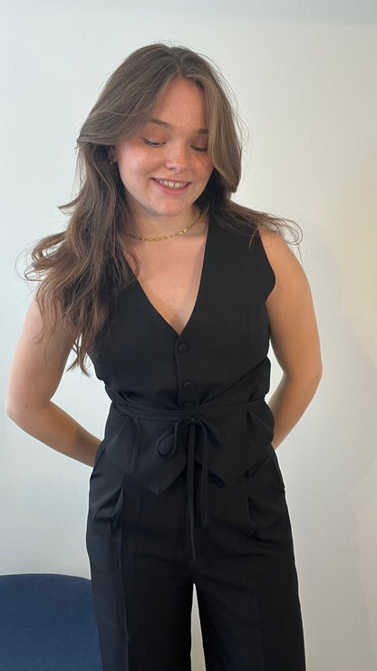 Elisabeth Vest - Sort