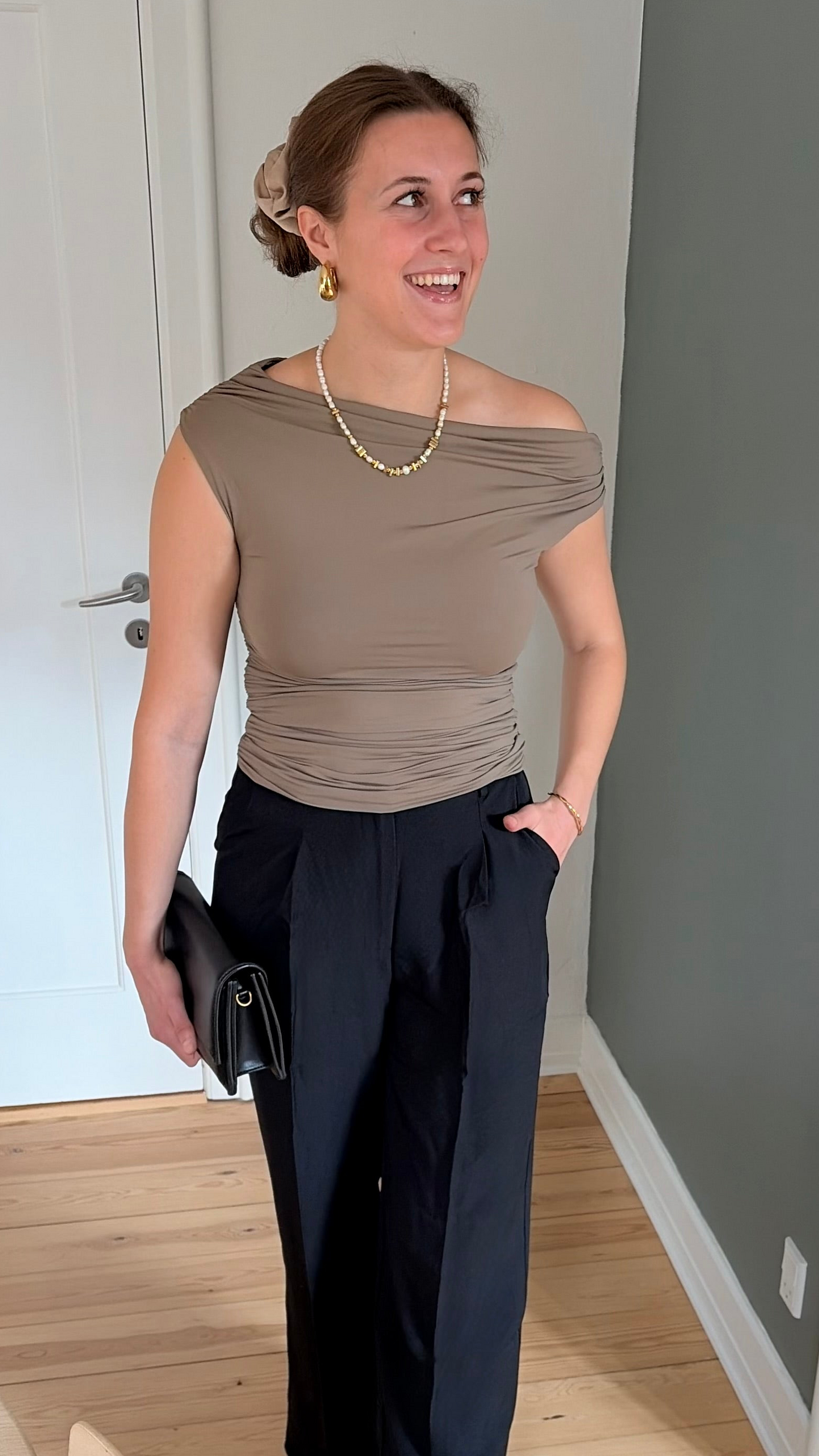 Julie Top - Lys brun